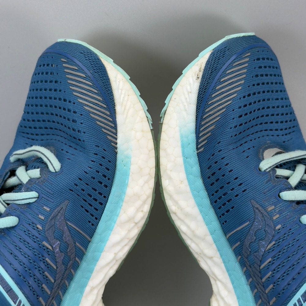 Saucony Triumph 17 Womens 6 Wide Running Shoe Blue White Trainer Lace Up Sneaker - Picture 10 of 16